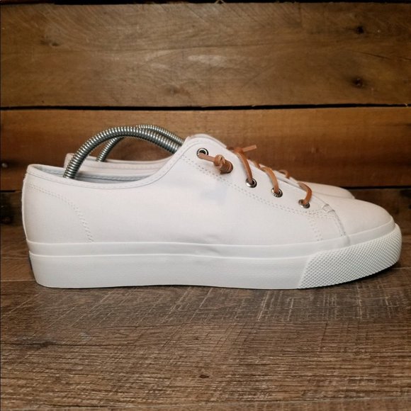 sperry cliffside sneaker